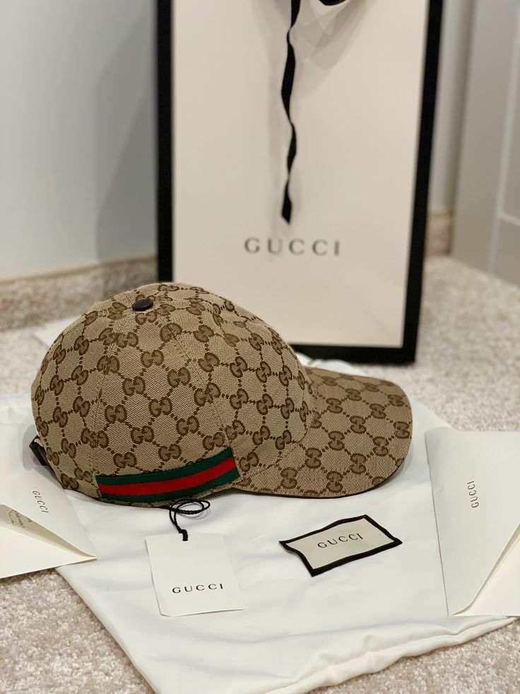 GUCCI - C